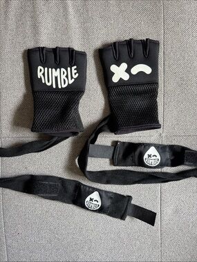 Rumble Black Fingerless Boxing Workout Gloves with Wrist Wraps